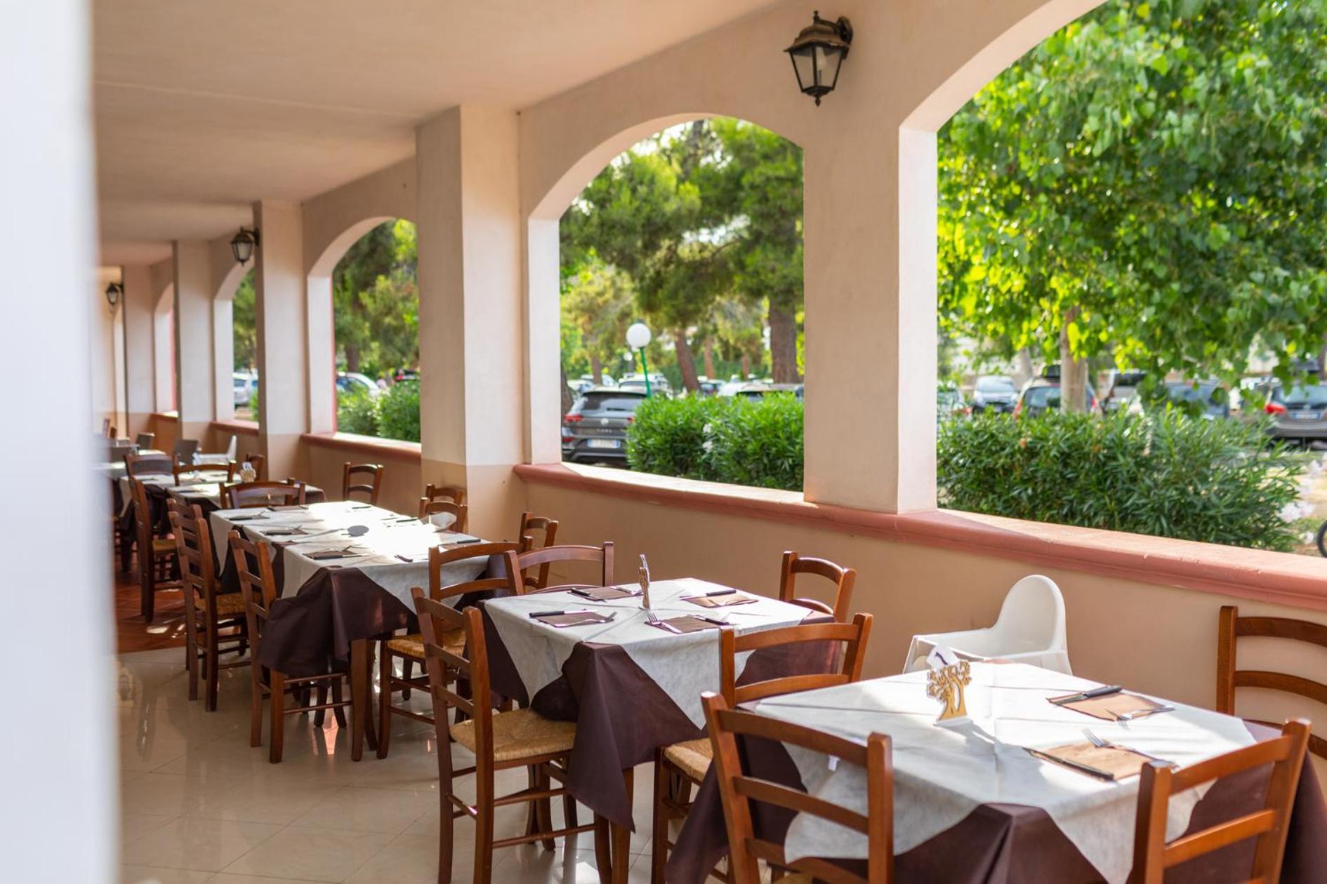 Village La Canzone Del Mare Aparthotel 3*