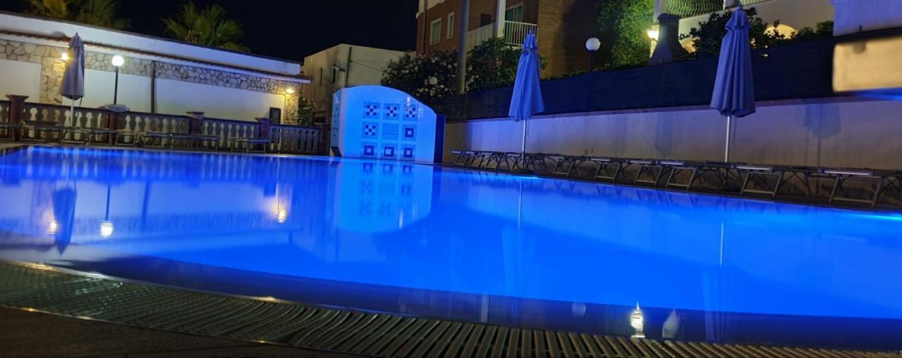 Aparthotel Village La Canzone Del Mare